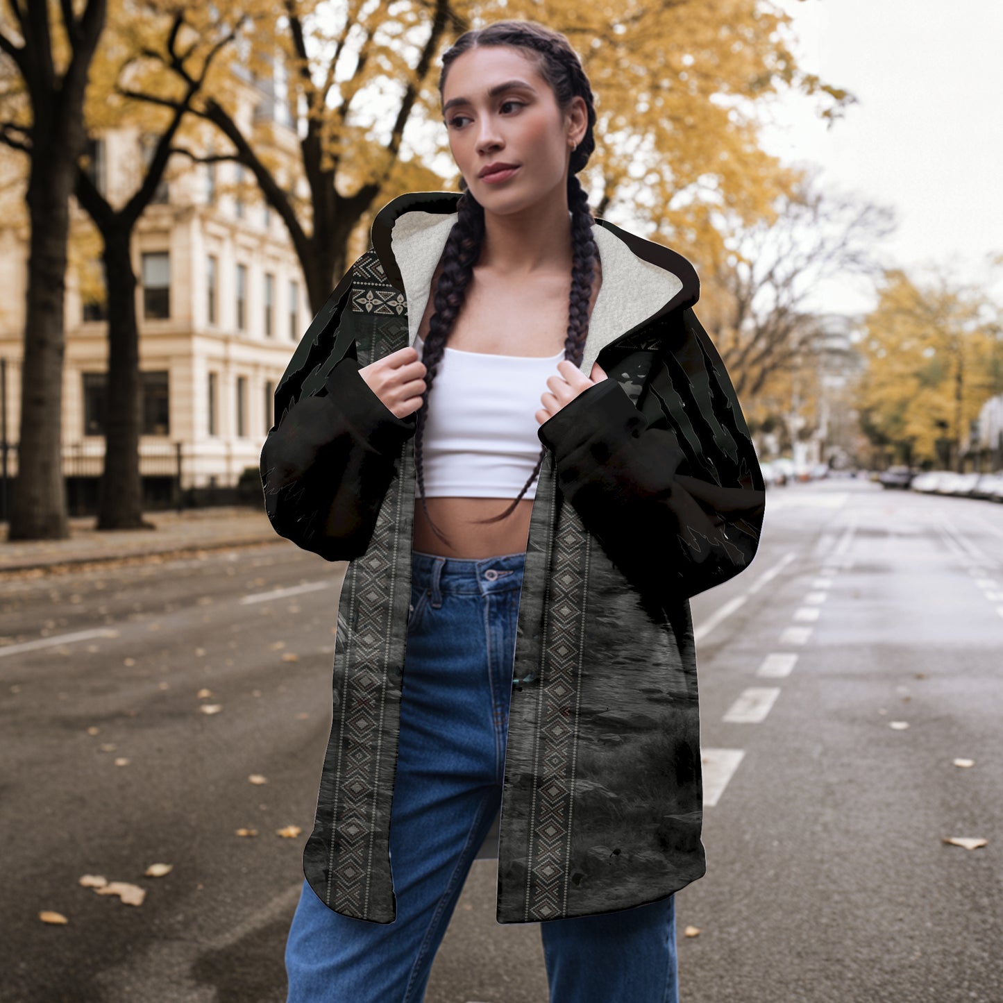 Black Wolf Cloak – The Spirit of the Night Guardians