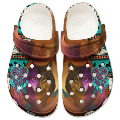 Wolf & Dreamcatcher Clogs – A Heartfelt Family Gift with Soul and Spirit