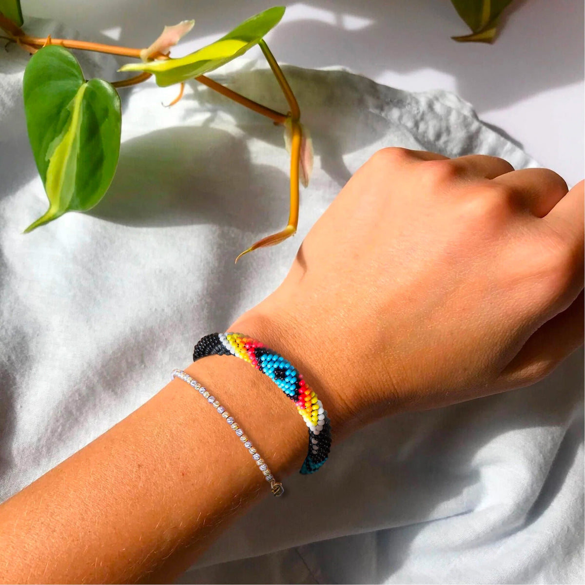 Women's Handmade Black Dusk Beaded Bracelet