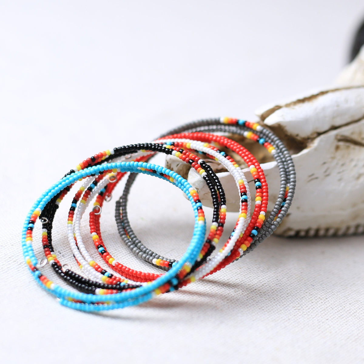 Elite Black Dusk Beaded Women’s Bracelet – Native American Style